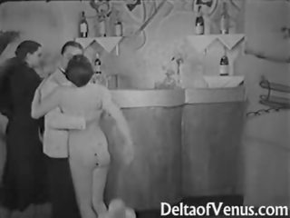Antique sex video 1930s - FFM Threesome - Nudist Bar