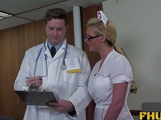 Fhuta - medico duke i dhënë feniks marie një i plotë anale examination