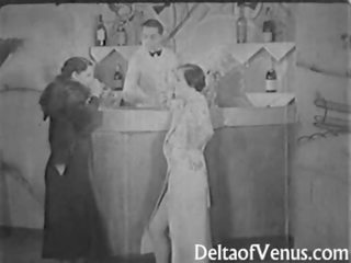 Verodostojno staromodno umazano video 1930s - ffm trojček